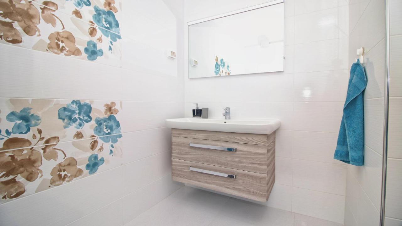 Guesthouse Esma Rovinj Ngoại thất bức ảnh